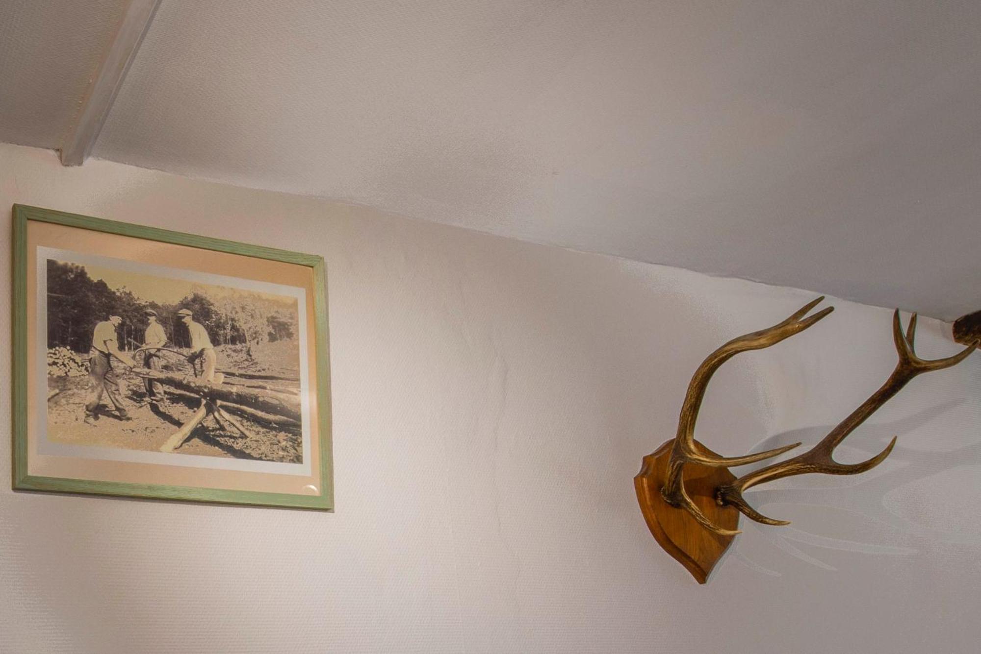 Les Bucherons Awenne Dış mekan fotoğraf